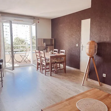 Apartment 4-person In Near Chartrons Bordeaux
